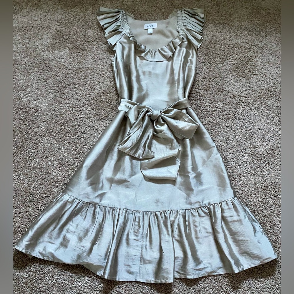 Loft shimmer dress with beautiful detailing.  Waist tie.  Size 2